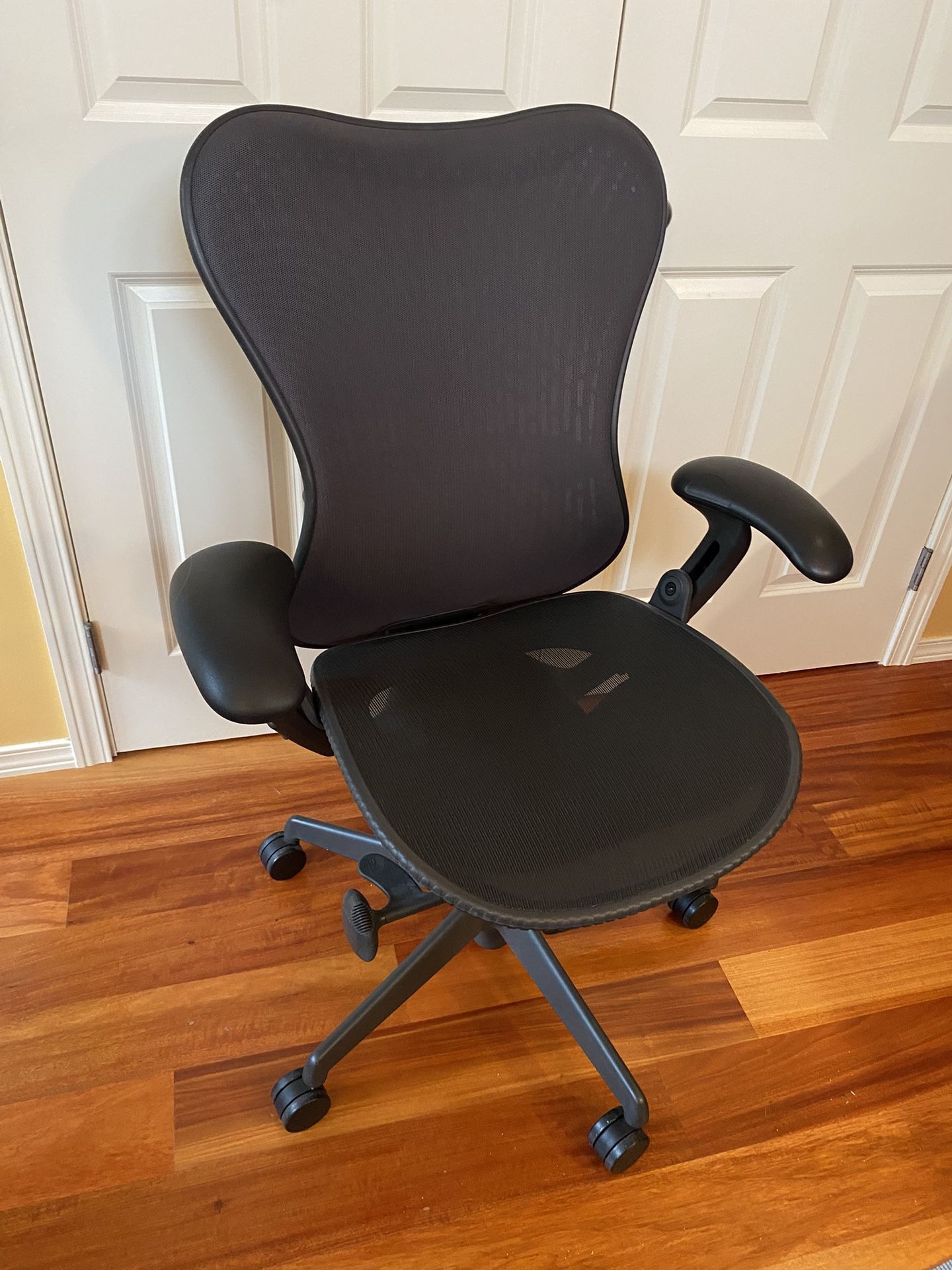 Herman Miller Aeron Chair