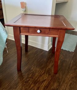 Nice Wood Side Table 