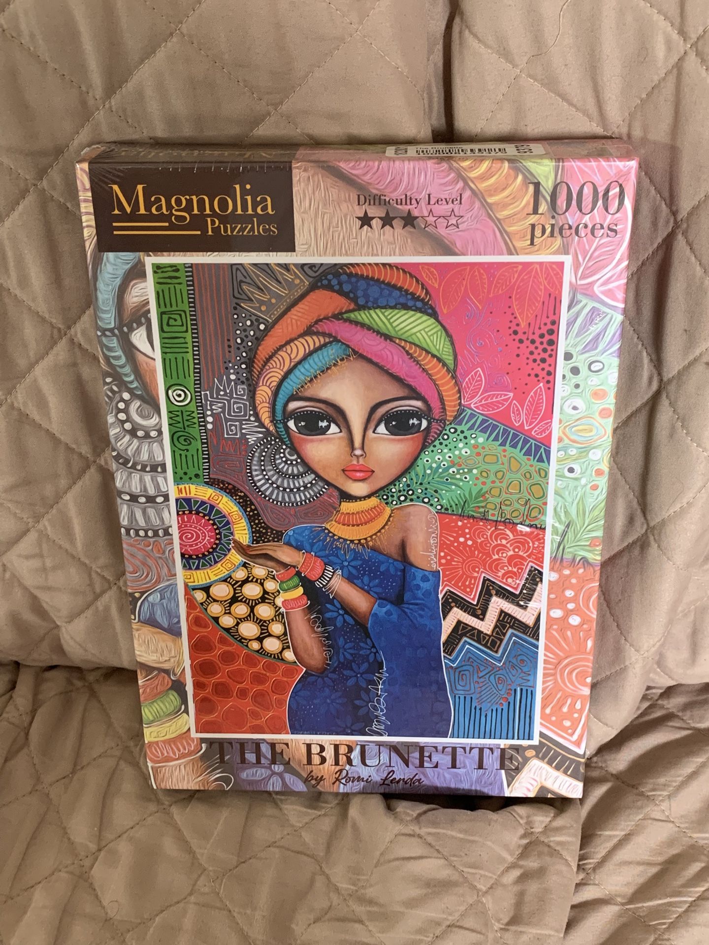 Magnolia The Brunette Jigsaw Puzzle