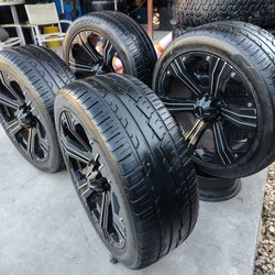 RINES 22" DE 5 BIRLOS PARA TUNDRA SEQUOIA Y MAS TROCAS COMPATIBLES LLANTAS 285/45/22 SILES INTERESAN AQUI ESTAN DISPONIBLES 