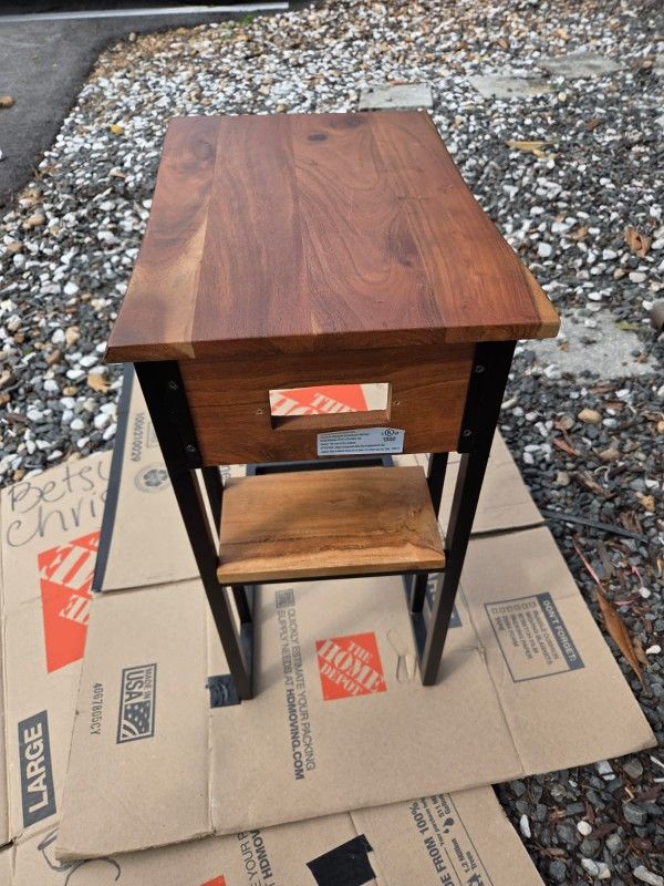 Laptop Table