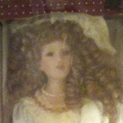 Collector Porslin Doll