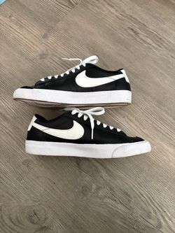 Nike Blazer Lows Size 6.5 Youth