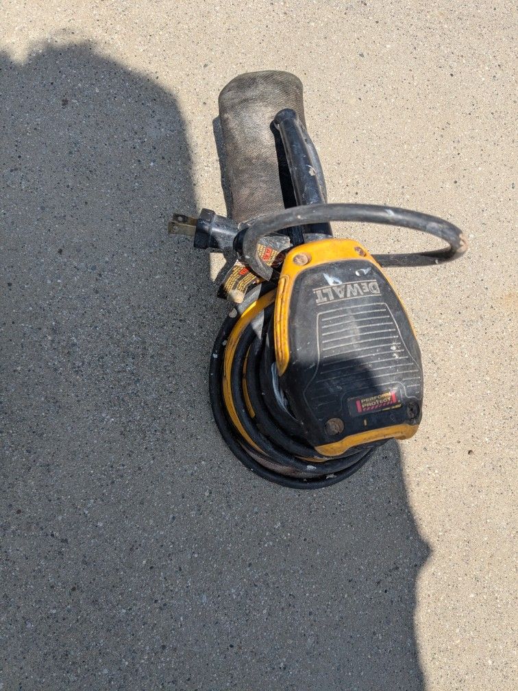 Lijadora DeWalt