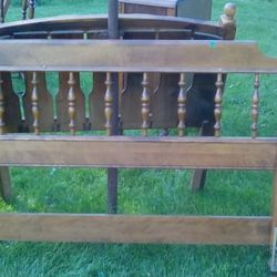 LIKE NEW Full Size & Twin Size Headboards