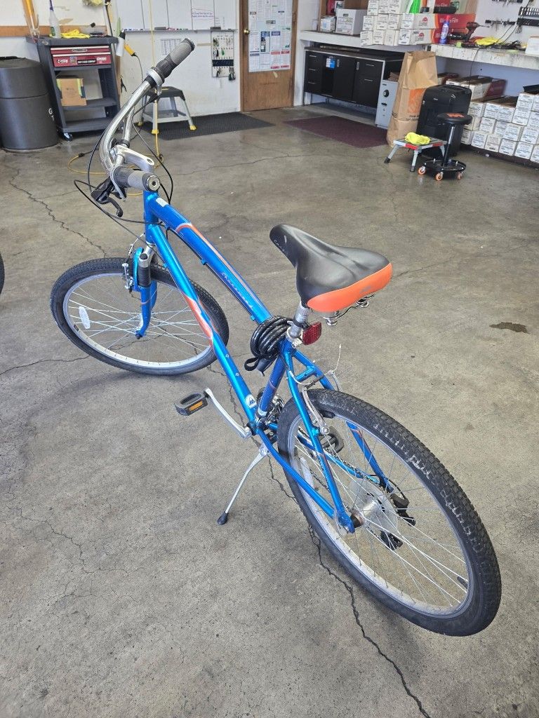 2 Bikes