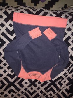 Tek Gear Medium Sweatshirt with Finger Holes