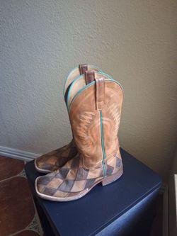 Anderson Bean horse power boots
