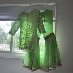 Two piece green ghara set pakistani 