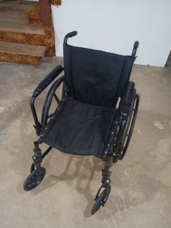 Everest Manual Wheelchair
