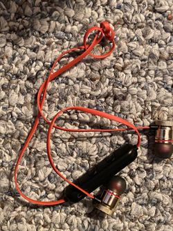 Bluetooth headphones