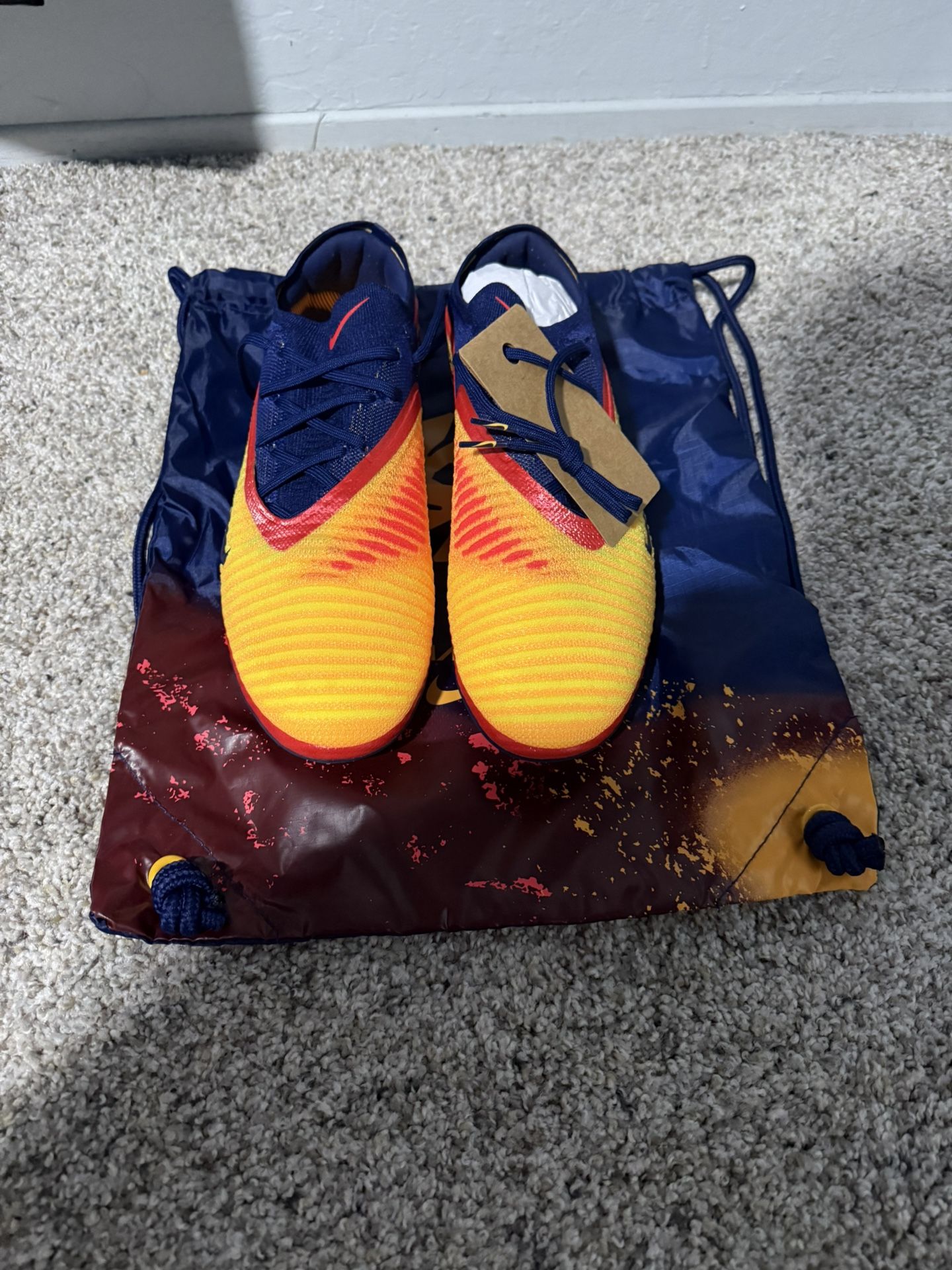 Erling Haaland Phantom 6 Elite Low Size 10