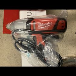 3/5” Milwaukee Impact Wrench 