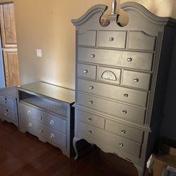 Bedroom Dresser Set