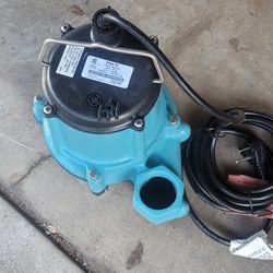 Submersible Pump 