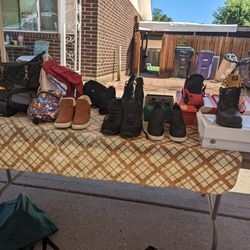Shoe's Purse's Ect 