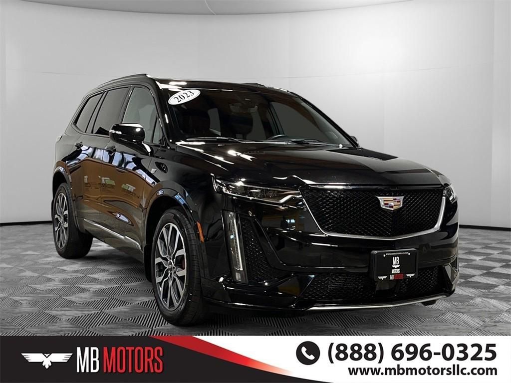 2023 Cadillac XT6