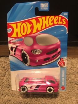 Deora II  pink hot wheels