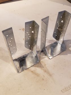 New 4x8 Joist Hangers