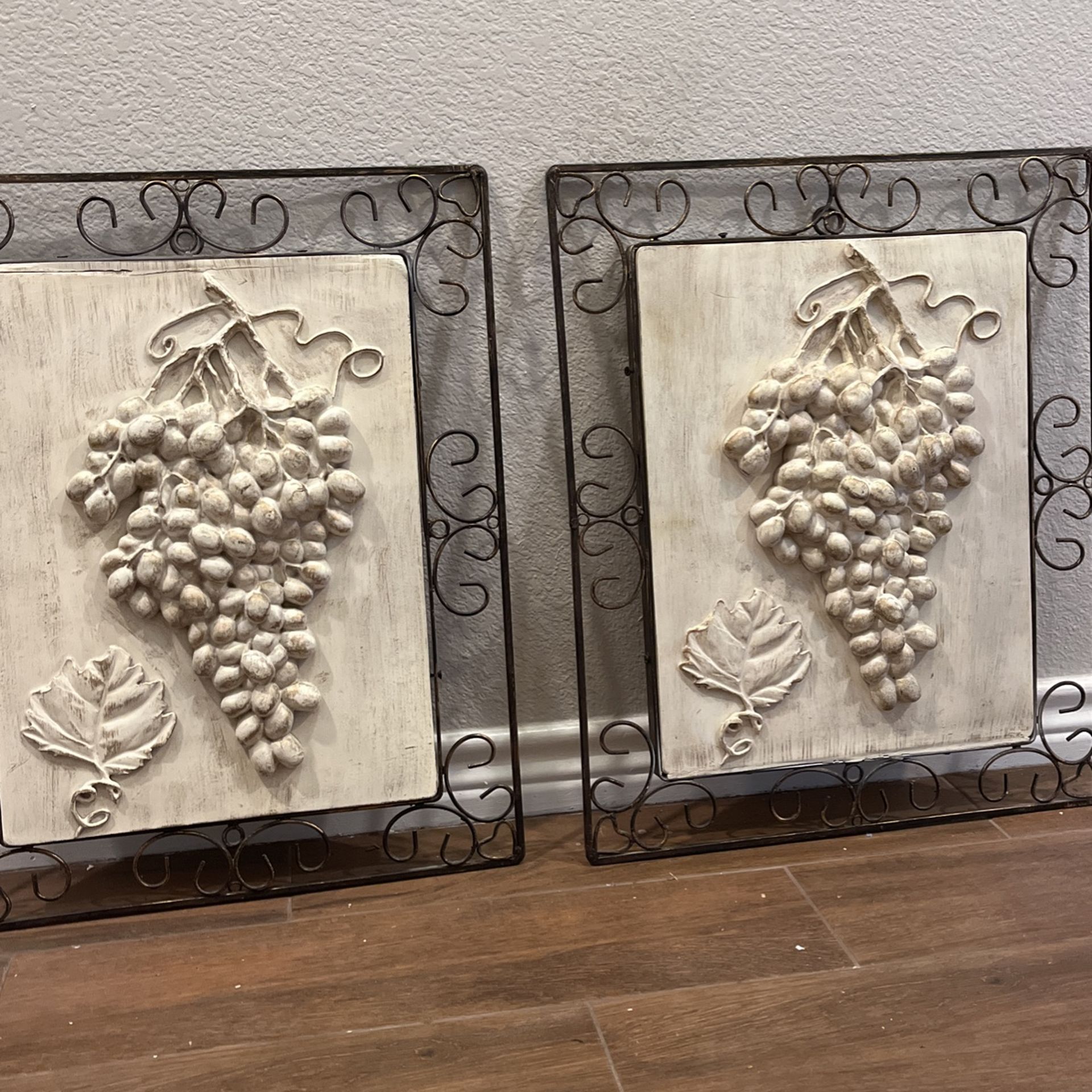 2 Ceramic Grape Decorations