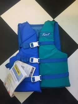 Kent Life vest..Size Universal up to 90 pounds..size youth...Brand Nee!