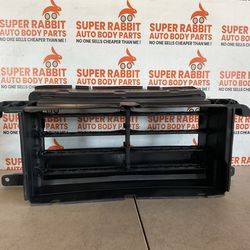 2018 Expedition Navigator Lower Radiator Shutter Assembly NEW✅ original 2024