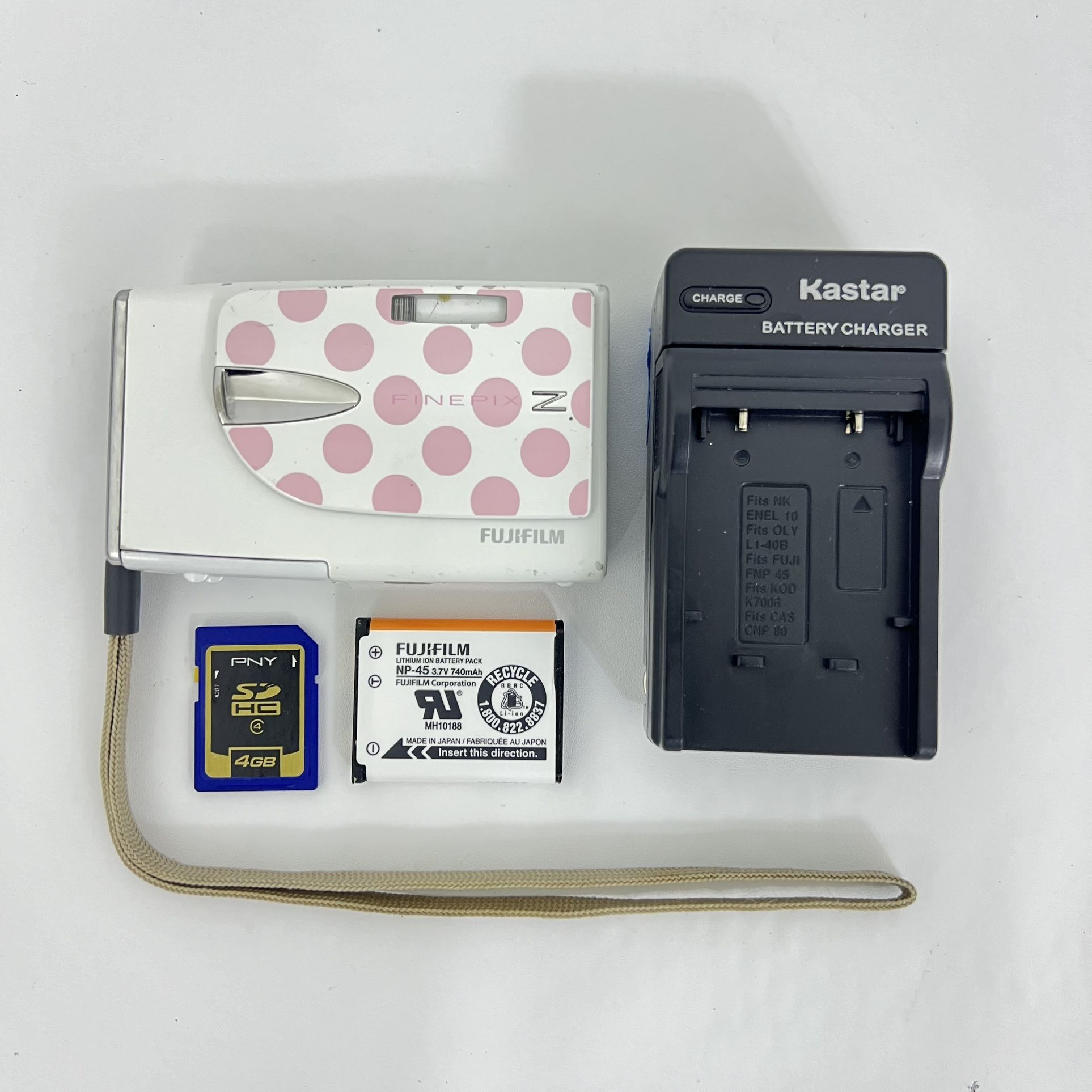 Fujifilm FinePix Z20fd Digital Camera 10.0MP Pink Dots RARE Battery Charger 4GB