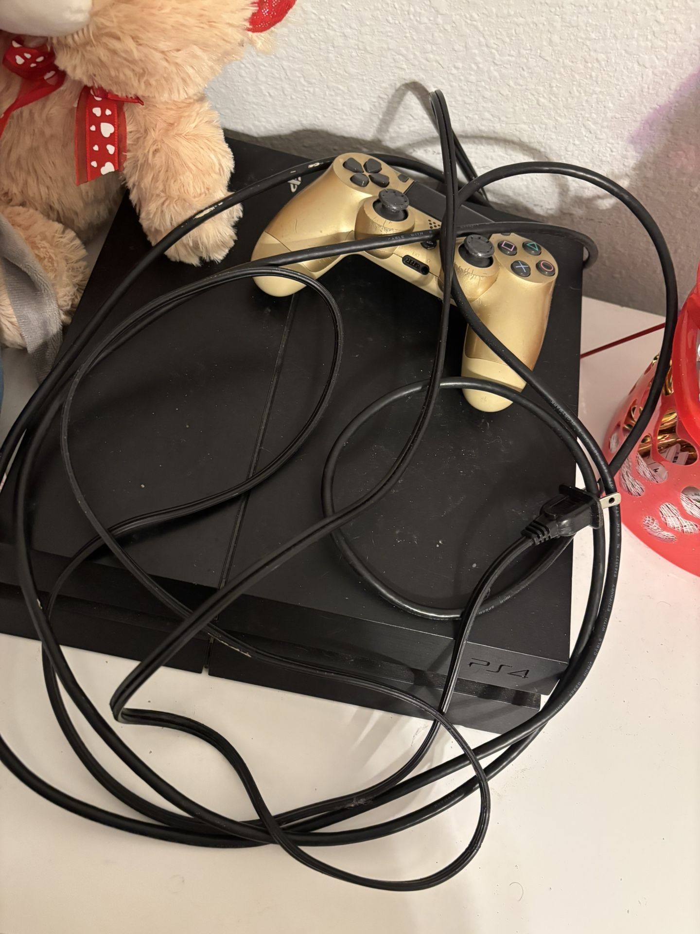 PS4