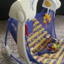 Baby Swing Fisher and price 
