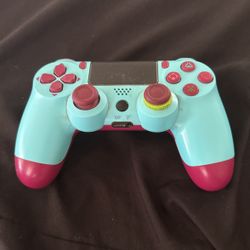 PS4 Controllers