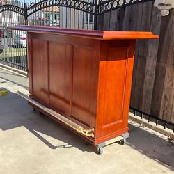 Wooden Bar with Bar Stools