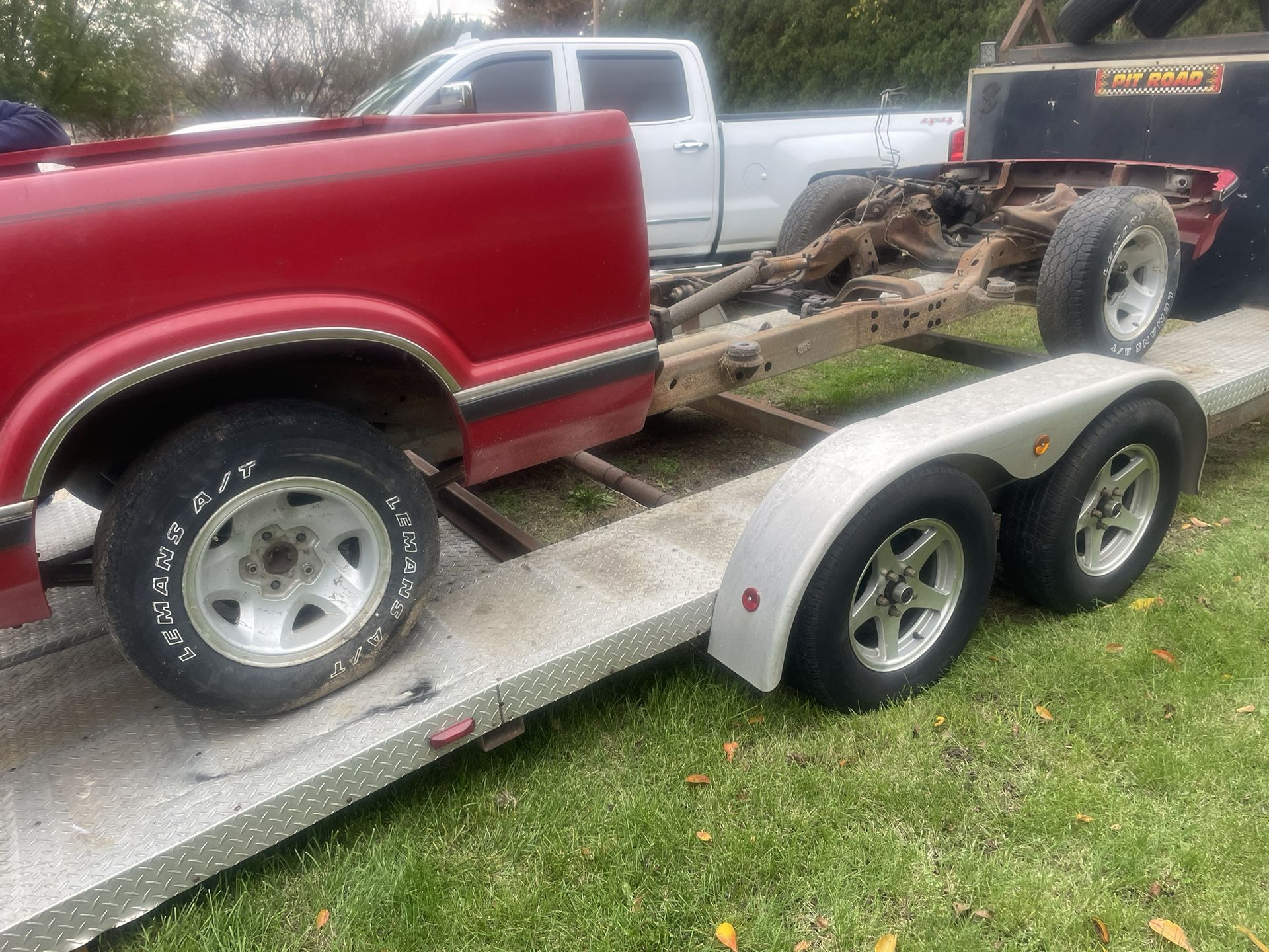 S-10 Short Bed And Frame