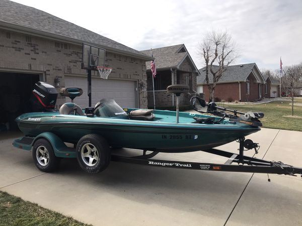 2000 ranger r71 bass boat