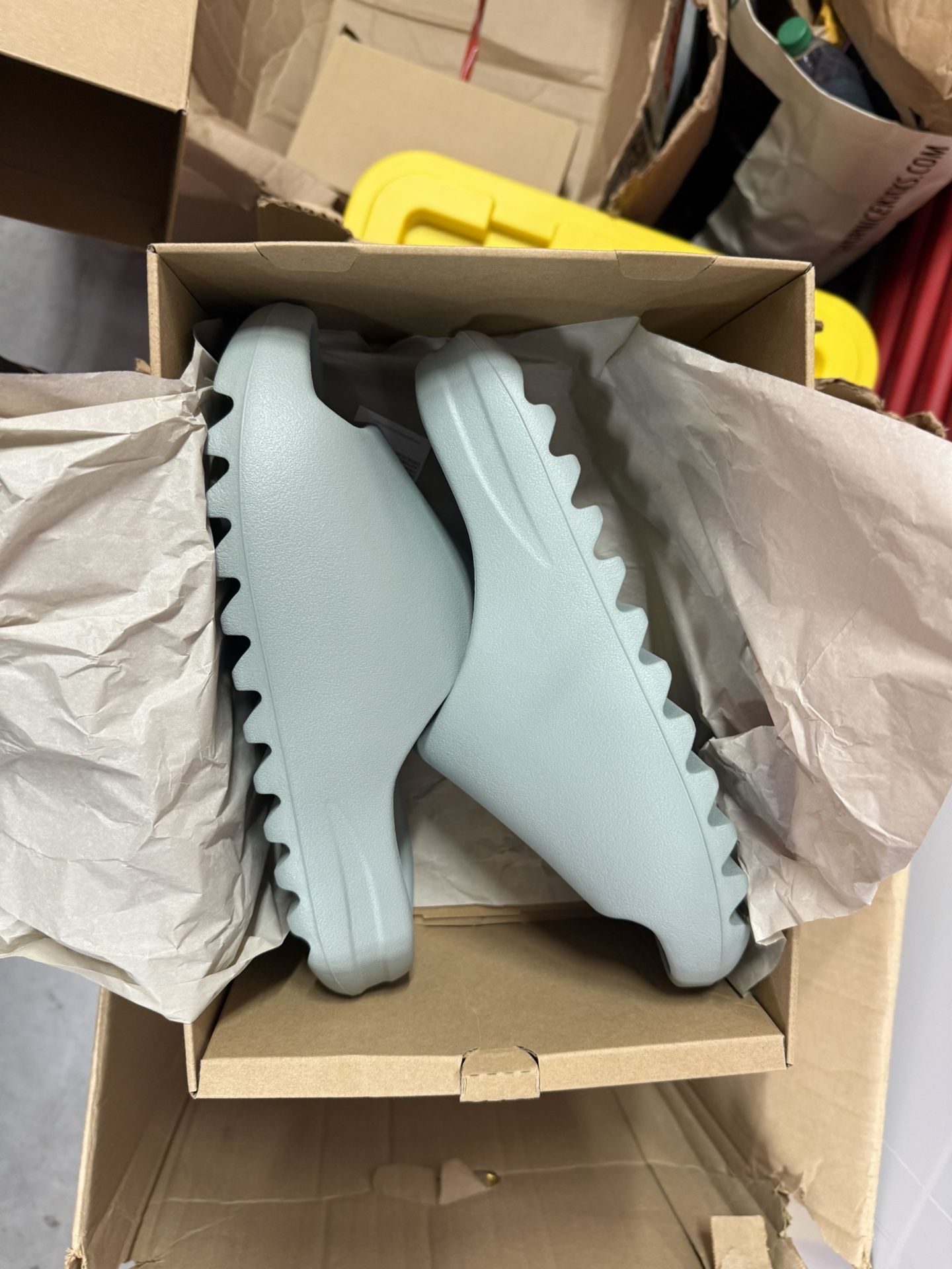 Yeezy Slide Salt Size 10