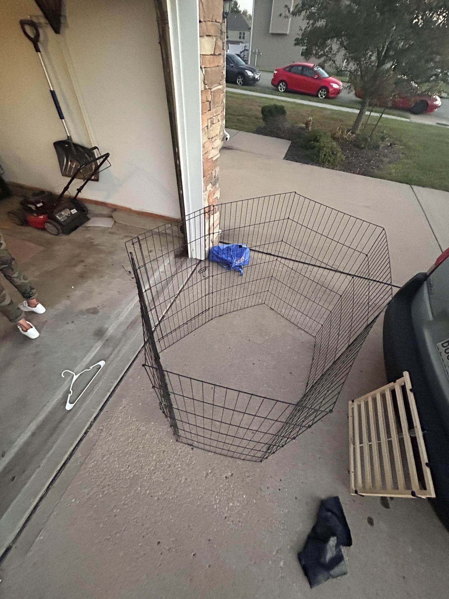 Dog cage