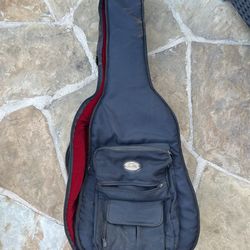 Guitar carrying bag