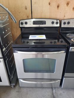 🇺🇸4th Of July Sale! GE Electric Stove-Warranty Included