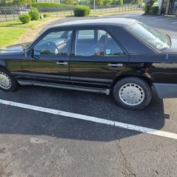 Old School Classic 300E Benz