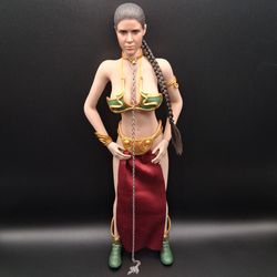 PRINCESS LEIA FIGURE