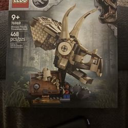 Lego 76969 New