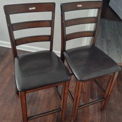 2 Table Chairs set