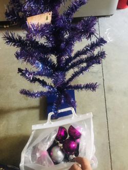 Mini 🌲 $8.00 for all