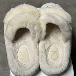 Shoes Brand New. Not Wear Before. 