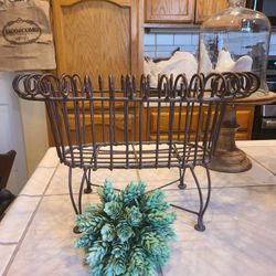 Rod Iron Planter Basket
