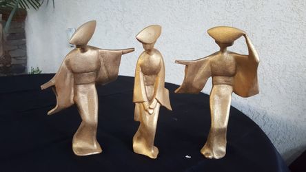 3 vintage cast iron Japanese Geisha Girl dancer figurines