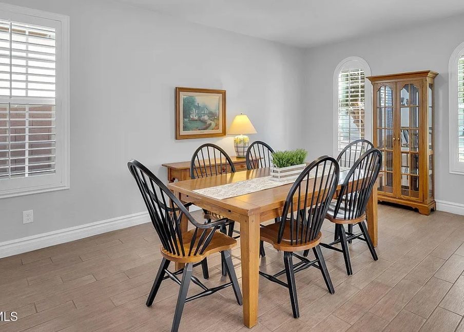 Dining room Table And Chairs Solid Oak