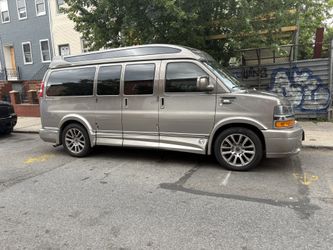2021 Chevrolet Express Passenger
