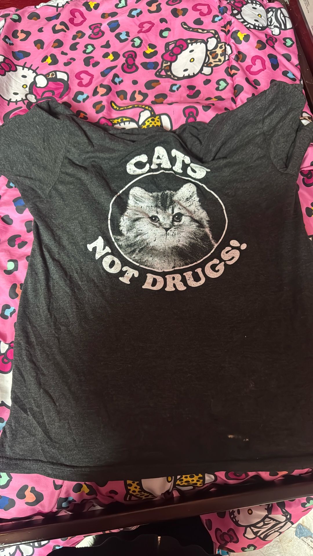 cats not drugs shirt :3
