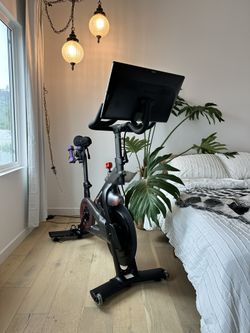 Peloton Bike