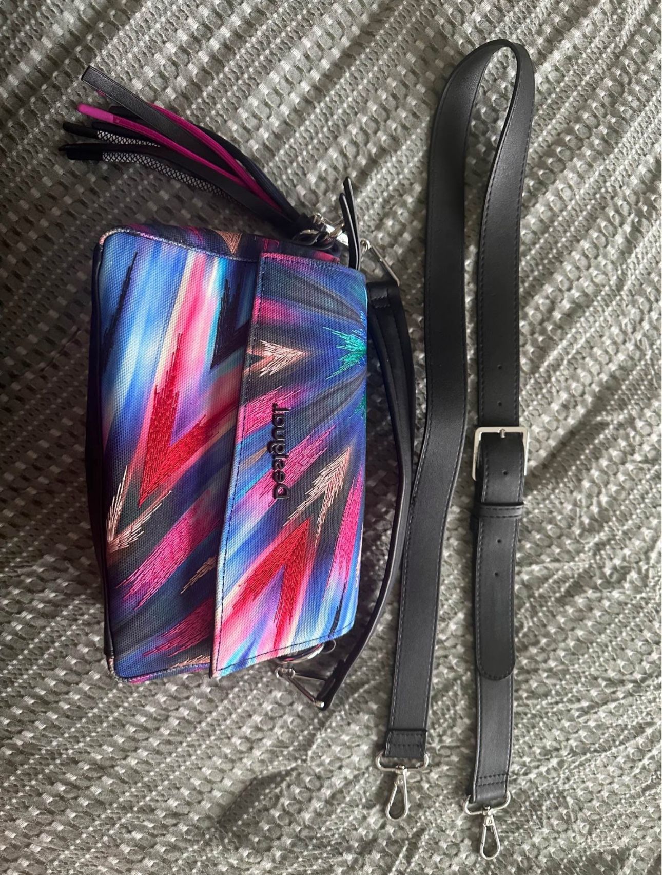 Desigual Handbag